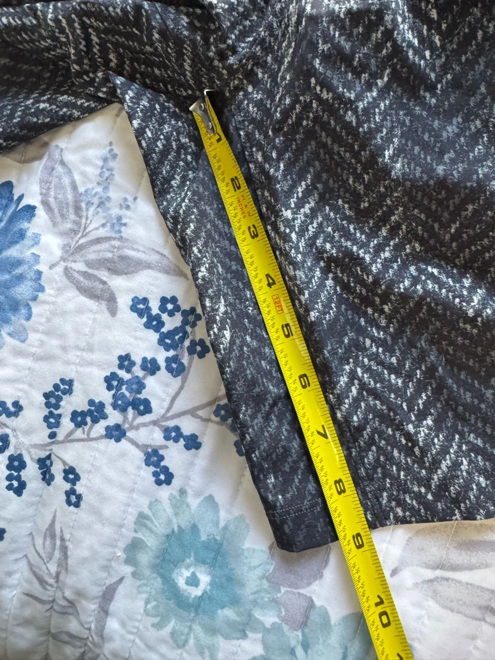 lululemon athletica lightweight athletic